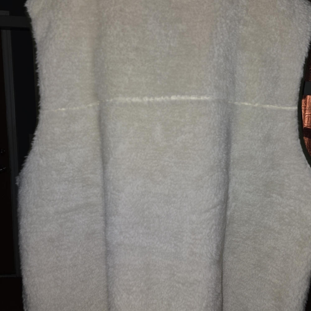 Cream Sherpa Vest 3x - Picture 3 of 4